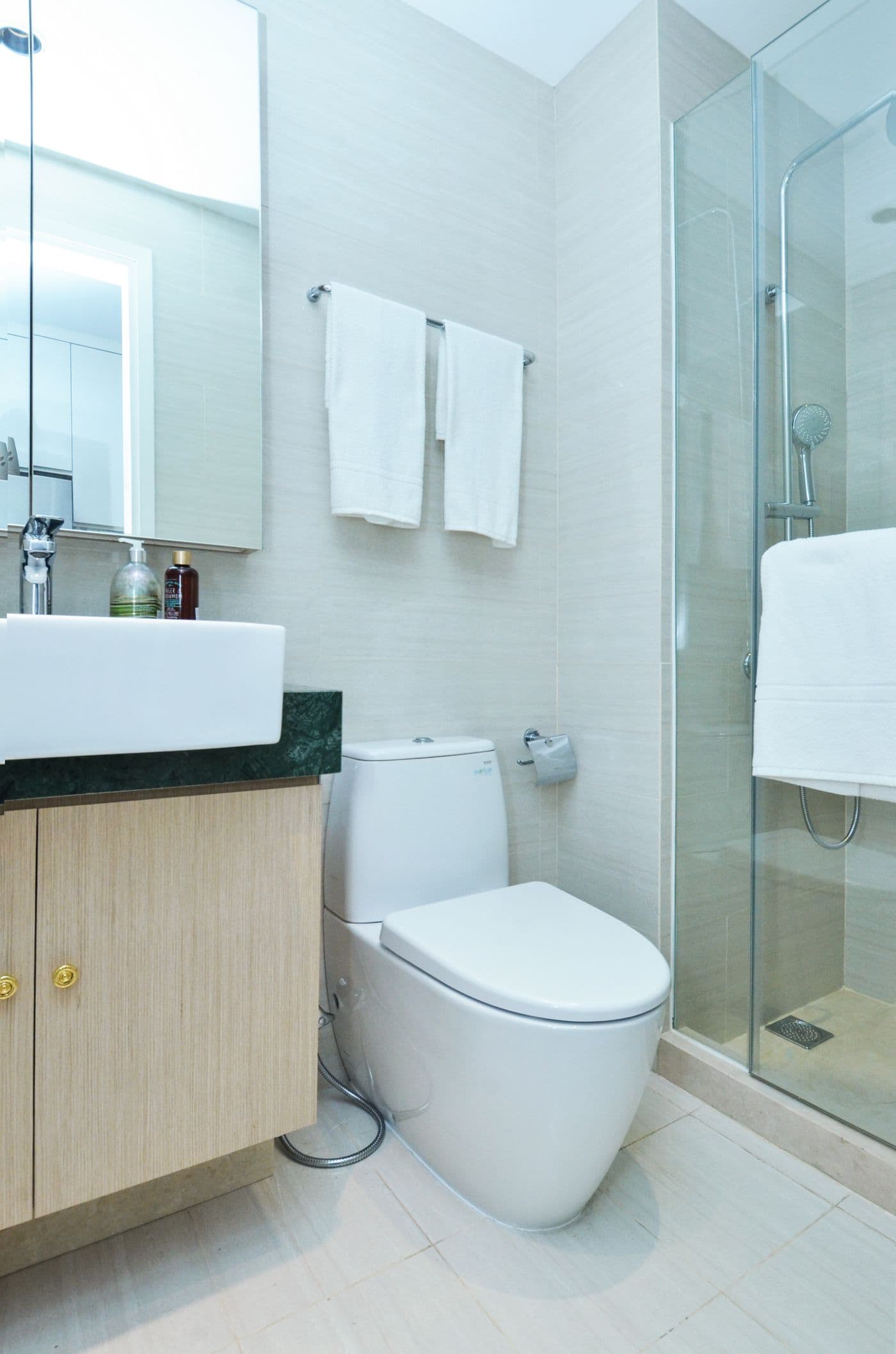 Commodes & WCs